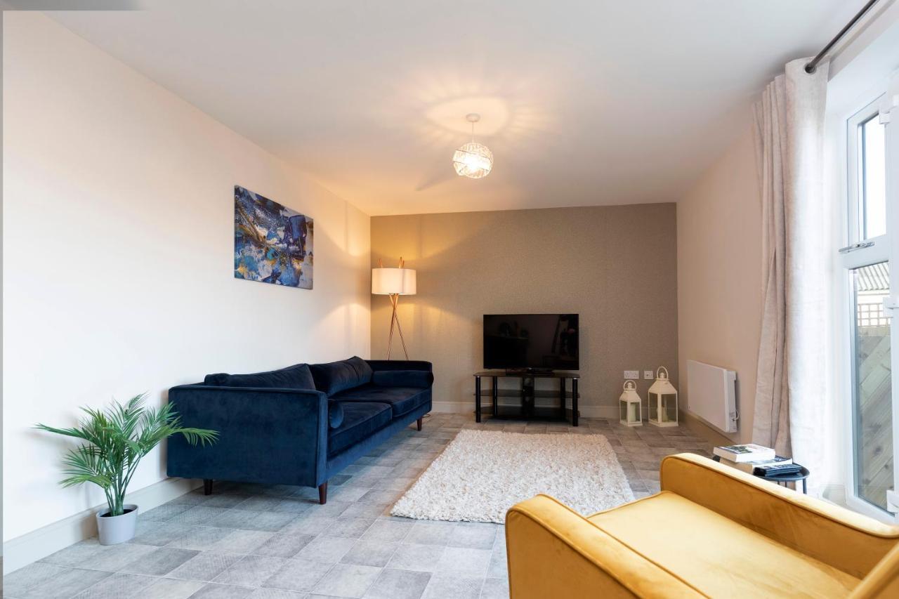 Avery House 2 - Two Bedroom With Outdoor Terrace By Bpne ダーリントン エクステリア 写真